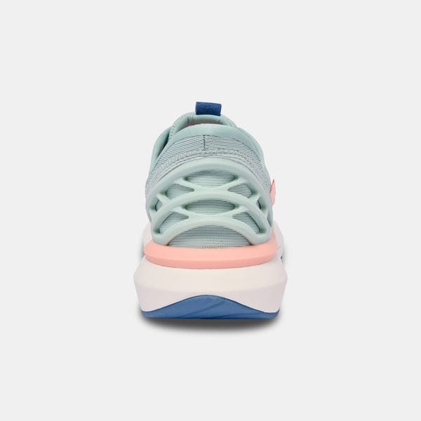 Kizik Athens 2.0 ladies slip-on trainers with textile upper, peach parfait color, arch support, and sporty design.