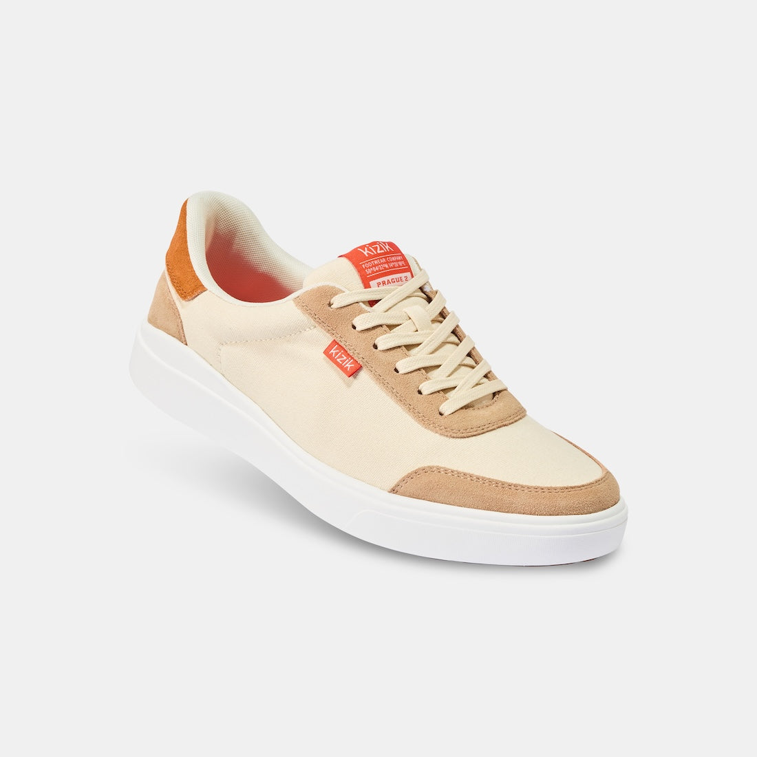 Kizik Prague 2.0 men's slip-on trainers with white and gray leather and textile upper, arch support, casual athletic style.