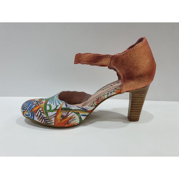 Laura Vita Alcbaneo 54 Ladies Coral Leather Heel - elevate your sole