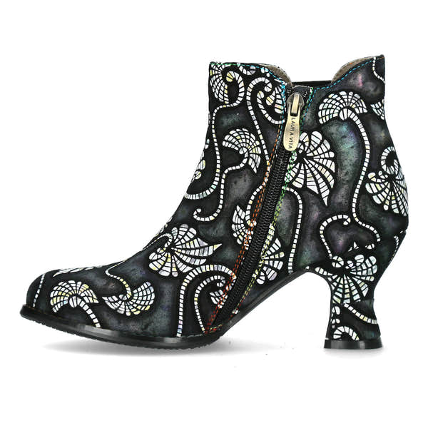 Laura Vita Gicgaso 13 Ladies Black Leather Side Zip Ankle Boots-elevate your sole