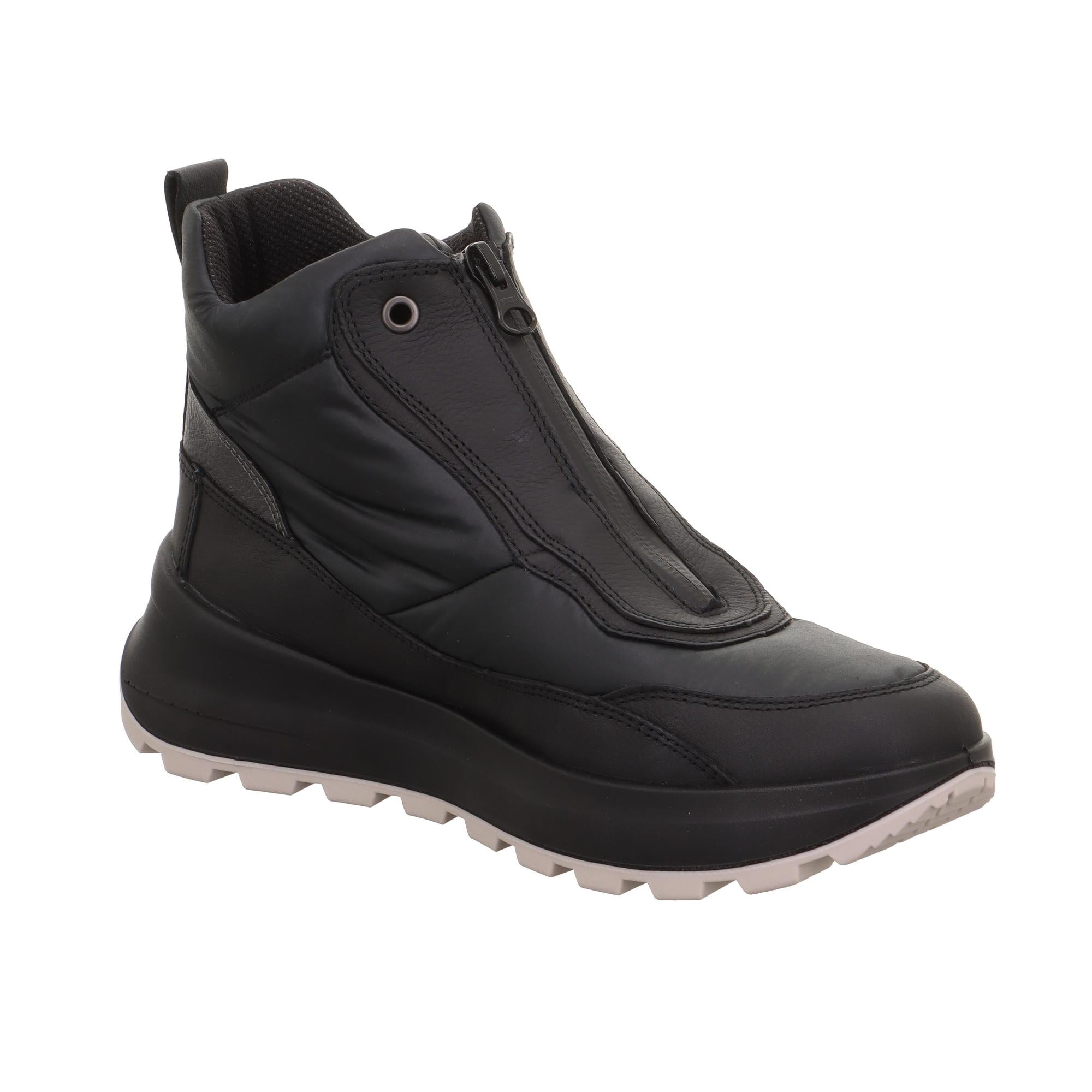 Legero T4 Run 2-000410-0100 women's black waterproof Neo-Tech ankle boots with front zip and rugged sole.