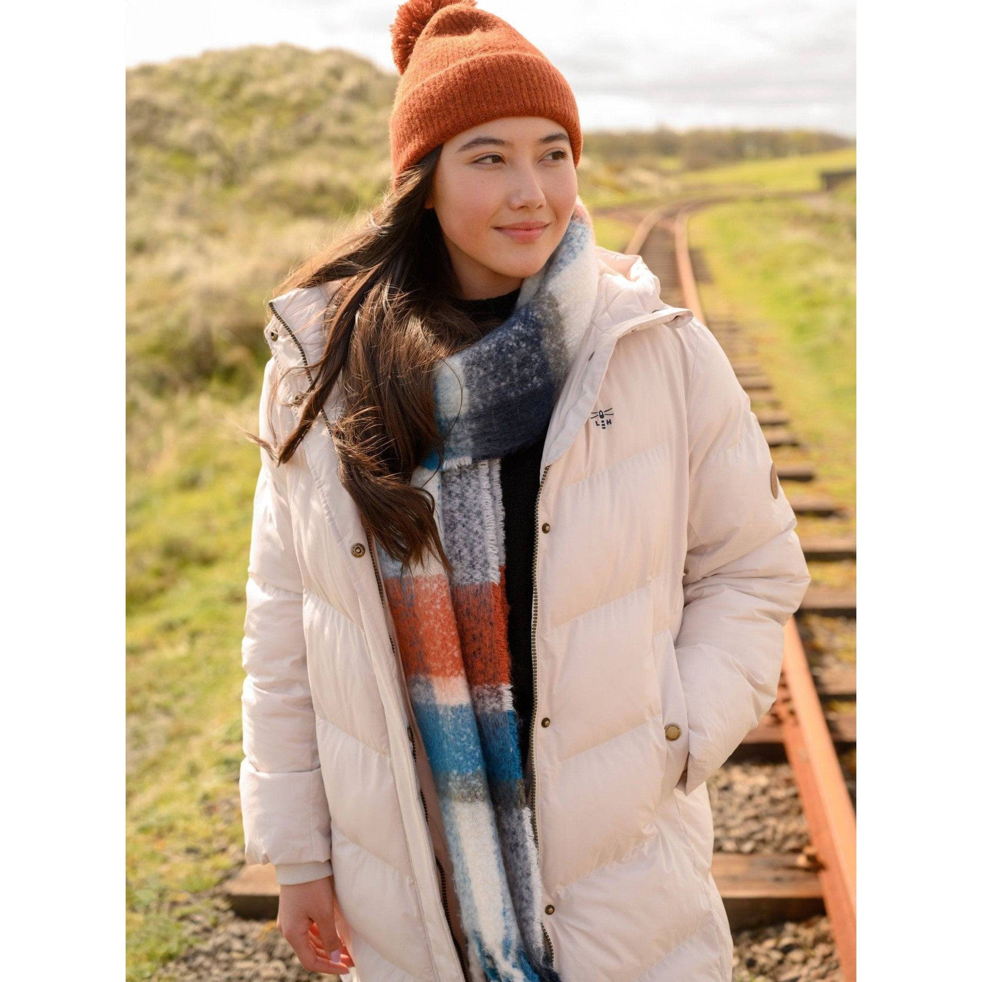 Lighthouse Savannah Irish Cream Ladies Puffer Coat-elevate your sole