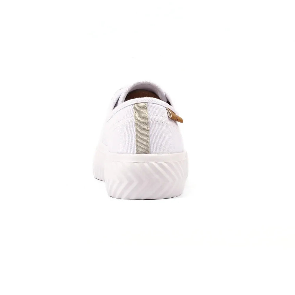 Lunar DLA009 Jayne III ladies white lace-up trainers with chunky sole and beige heel tab.