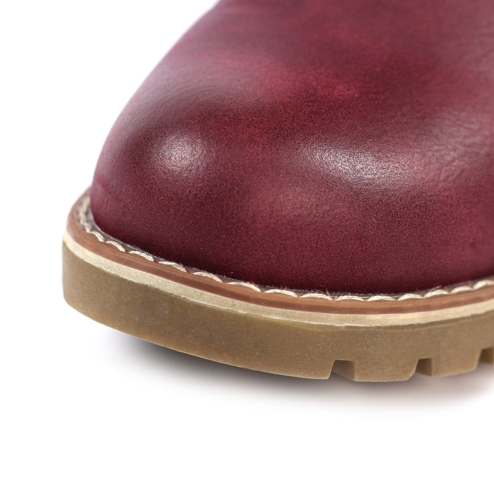 Lunar GLB204 Tabasco Ladies Burgundy Waterproof Zip & Lace Ankle Boots, close-up of burgundy leather toe with rugged tread sole.