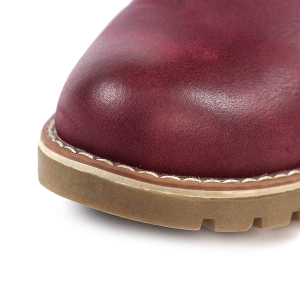 Lunar GLB204 Tabasco Ladies Burgundy Waterproof Zip & Lace Ankle Boots, close-up of burgundy leather toe with rugged tread sole.