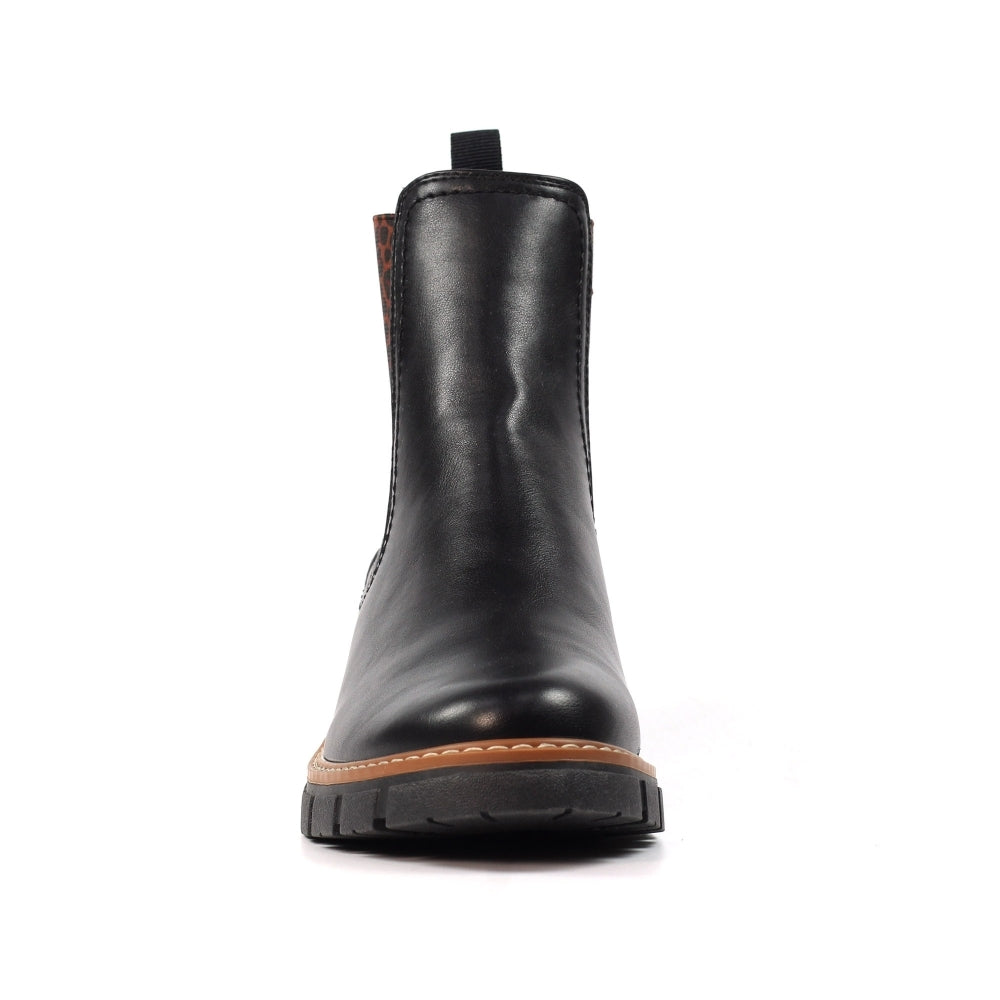 Lunar GLB225 Ribble Ladies Black Pull-On Ankle Boots, leather upper, round toe, low heel, slip-on style, casual women's footwear.