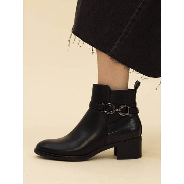 Lunar GLC006 Solana Ladies Black Side Zip Ankle Boots-elevate your sole