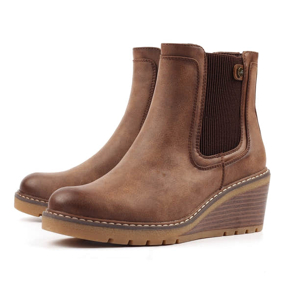 Lunar GLC014 Connie Ladies Brown Side Zip Ankle Boots, stylish leather ankle boots with side zipper and chunky wedge heel.