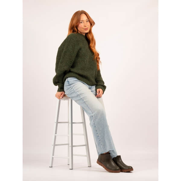 Lunar GLR127 Georgie Ladies Olive Leather Side Zip Ankle Boots, stylish women's ankle boots with side zipper and rugged sole.