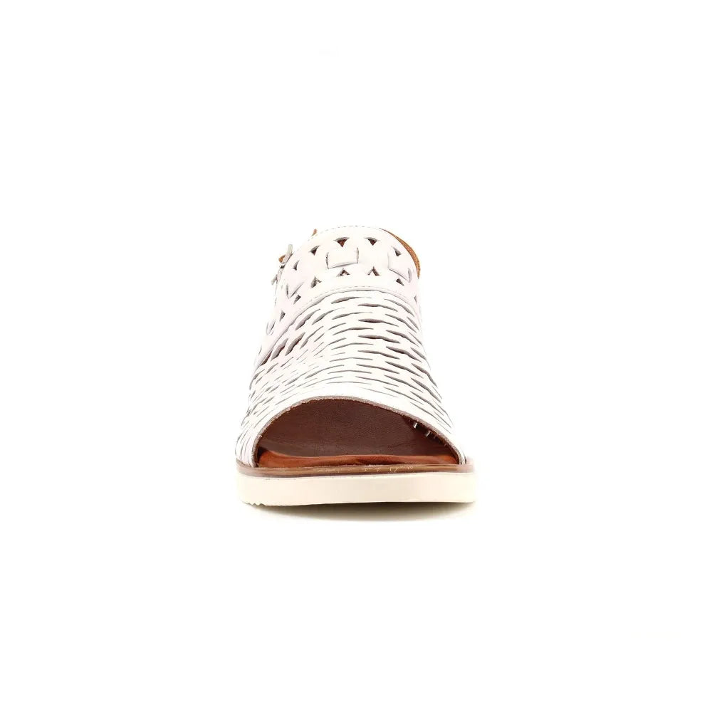 Lunar JLS010 Hailey women's white leather buckle sandals with cutout design and open toe, stylish and comfortable footwear.