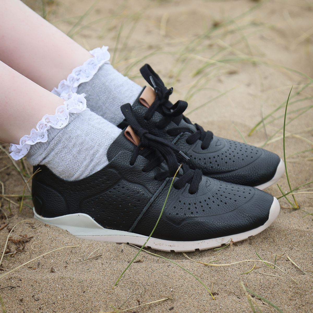 Maria Lya 277301 Ladies Black Leather Trainers - elevate your sole
