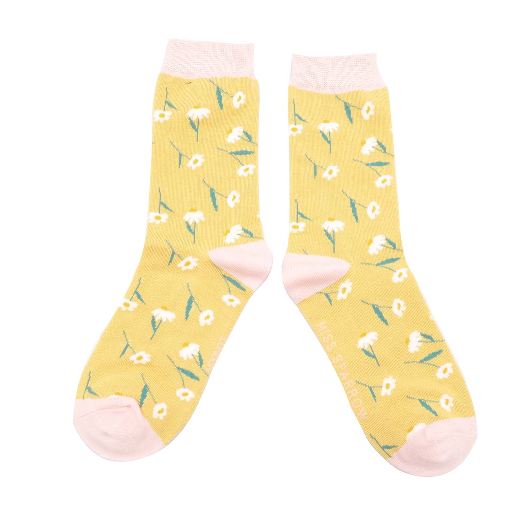 Miss Sparrow Daisies Socks-elevate your sole