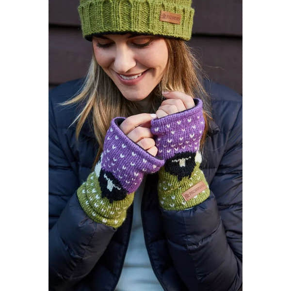 Pachamama Black Sheep Handwarmer Purple-elevate your sole