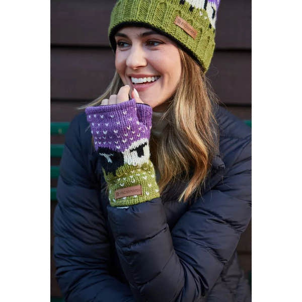 Pachamama Black Sheep Handwarmer Purple-elevate your sole