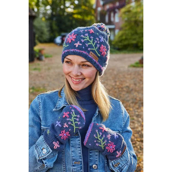 Pachamama Hampton Court Bobble Beanie-elevate your sole