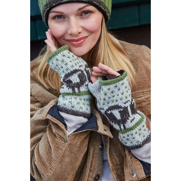 Pachamama Herdwick Sheep Handwarmer Oatmeal-elevate your sole