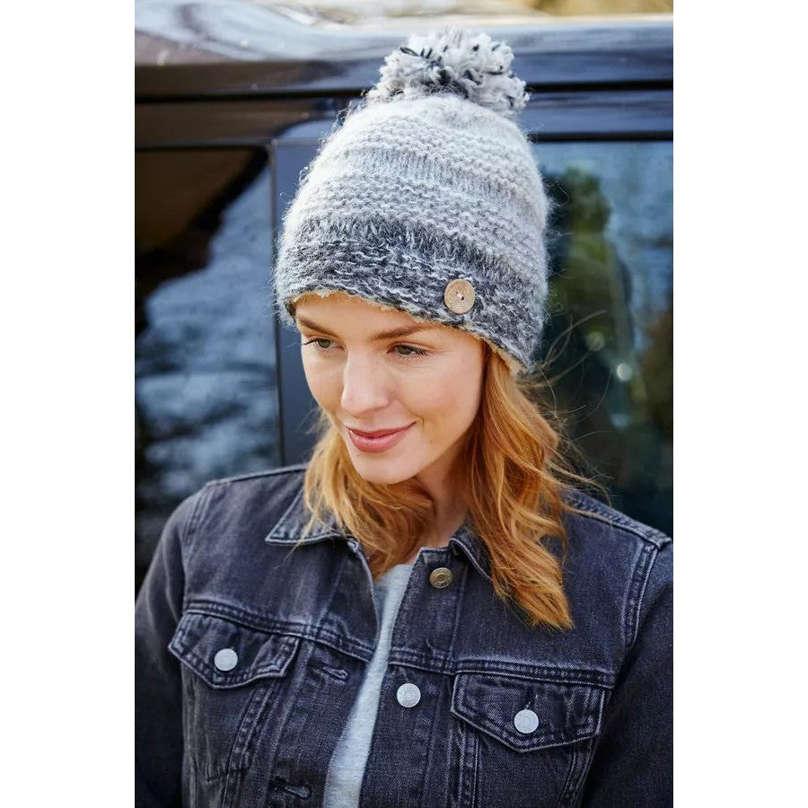 Pachamama Sierra Nevada Bobble Beanie Smoke-elevate your sole