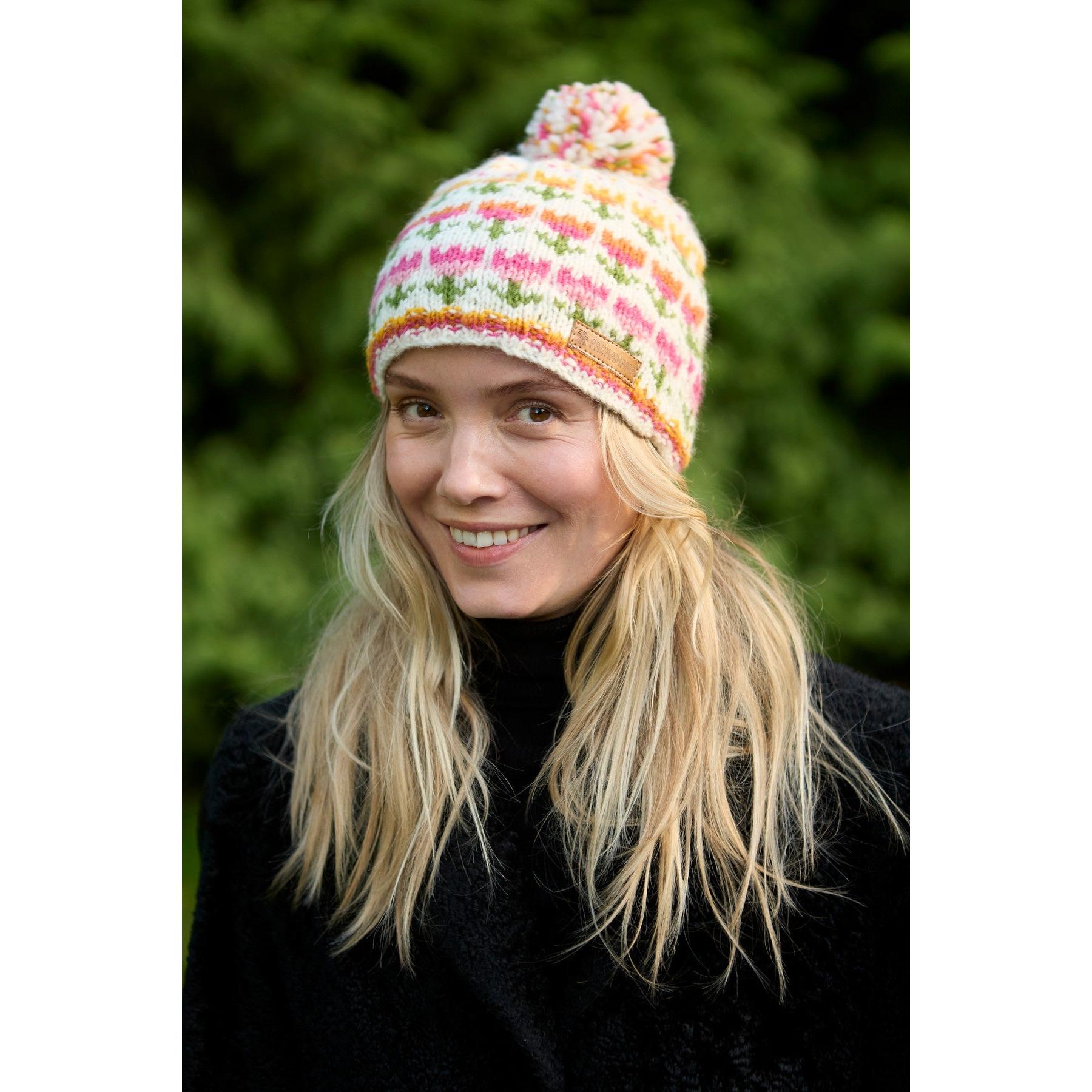Bonnet à pompon Pachamama motif tulipe