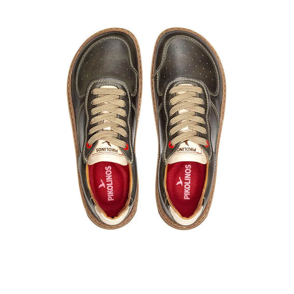 Pikolinos Aranjuez U9F-6363C2 unisex Spanish pine leather lace-up trainers, stylish casual sneakers with beige laces and red insoles.