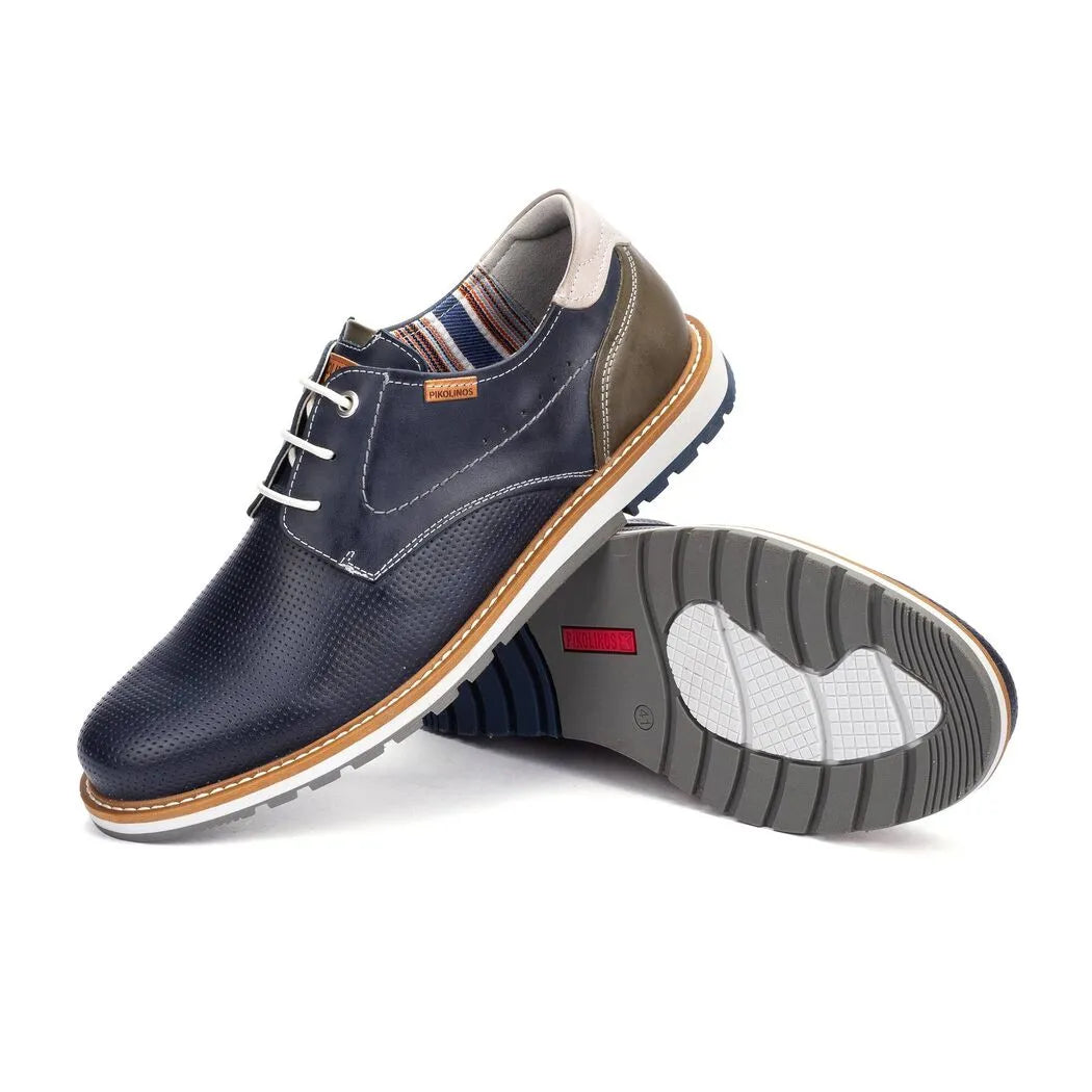Pikolinos Berna M8J-4322C1 men's blue leather lace-up shoes with contrasting heel detail and textured outsole.
