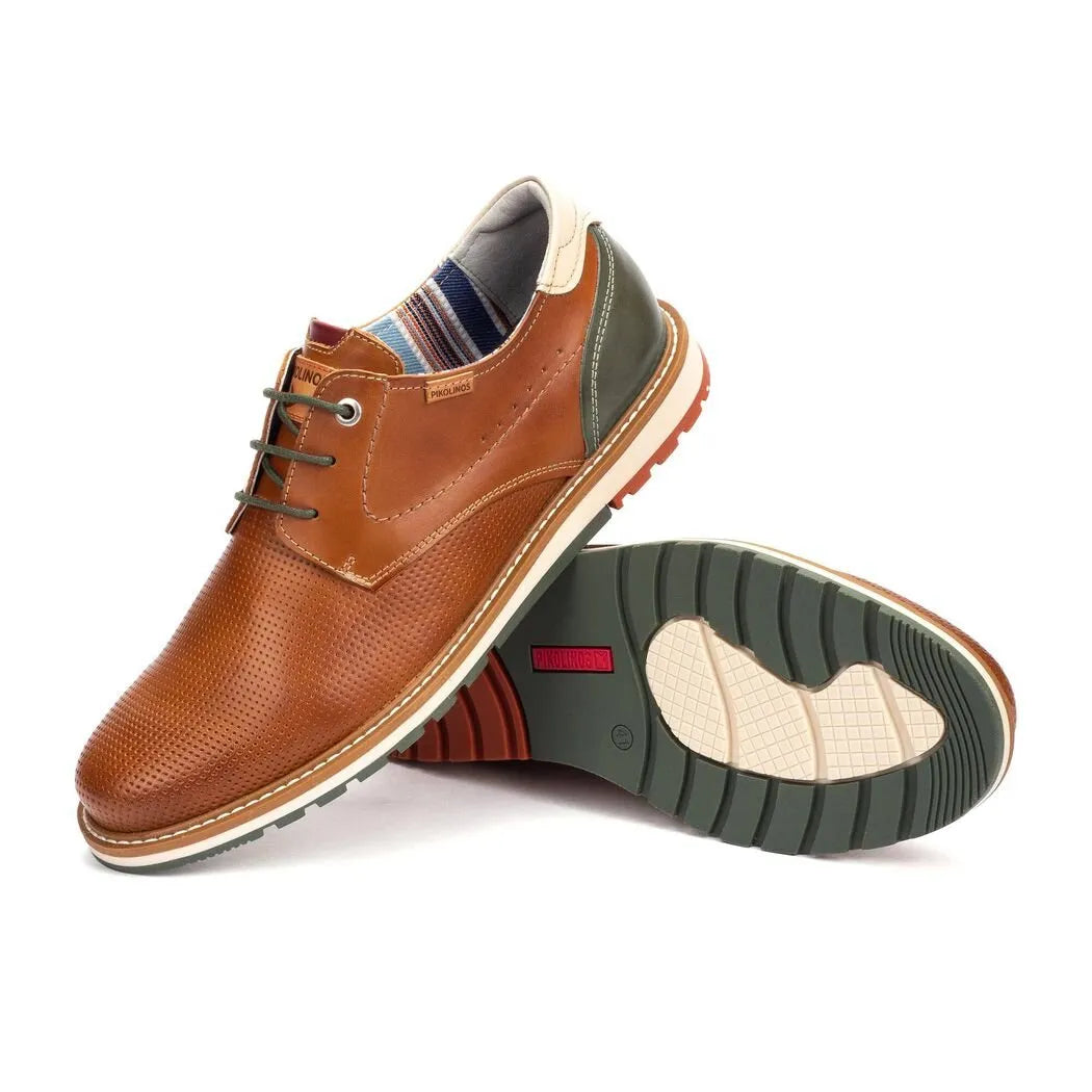 Pikolinos Berna M8J-4322C1 men's brown leather lace-up shoes with perforated detailing and contrast sole.