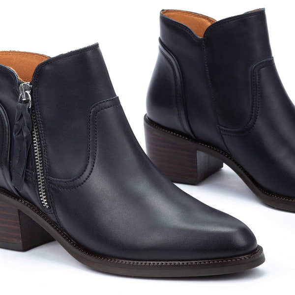 Pikolinos Bacarot W2D-8674 Ladies Space Navy Leather Side Zip Ankle Boots-elevate your sole