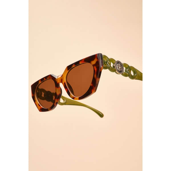 Powder Zelia Luxe Sunglassses - Tortoiseshell/Olive-elevate your sole