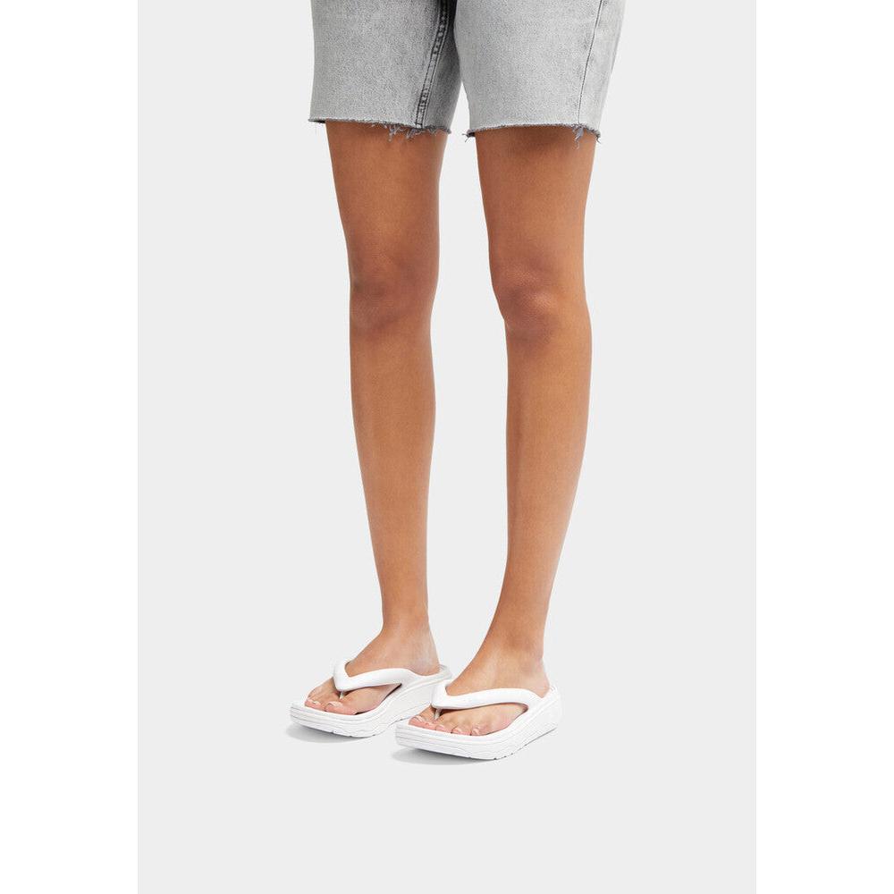 FitFlop HF4-194 Relieff Recovery Ladies Wide Urban White Slip On Sandals