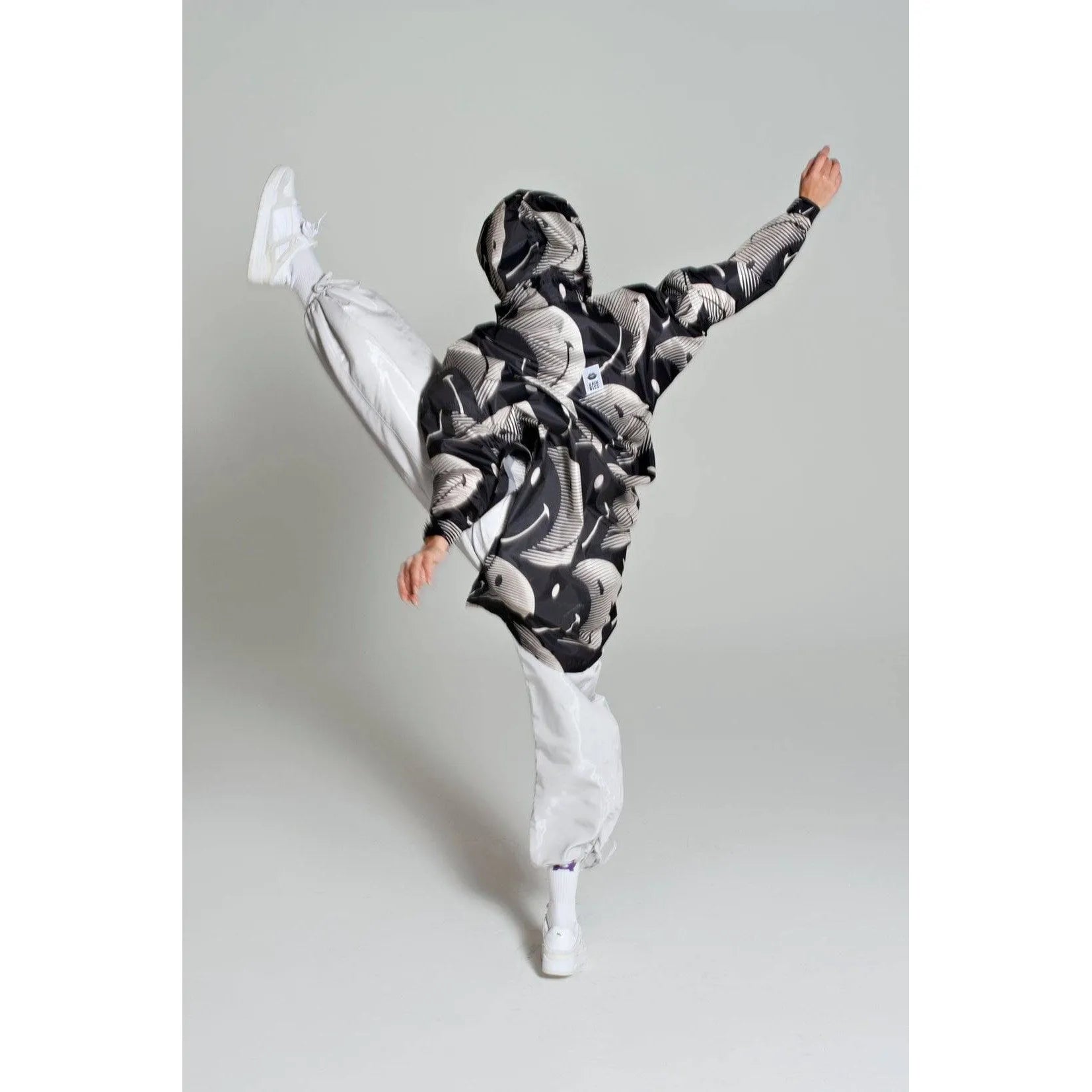 Rainkiss Half Moon x Smiley Black and White Rain Poncho-elevate your sole