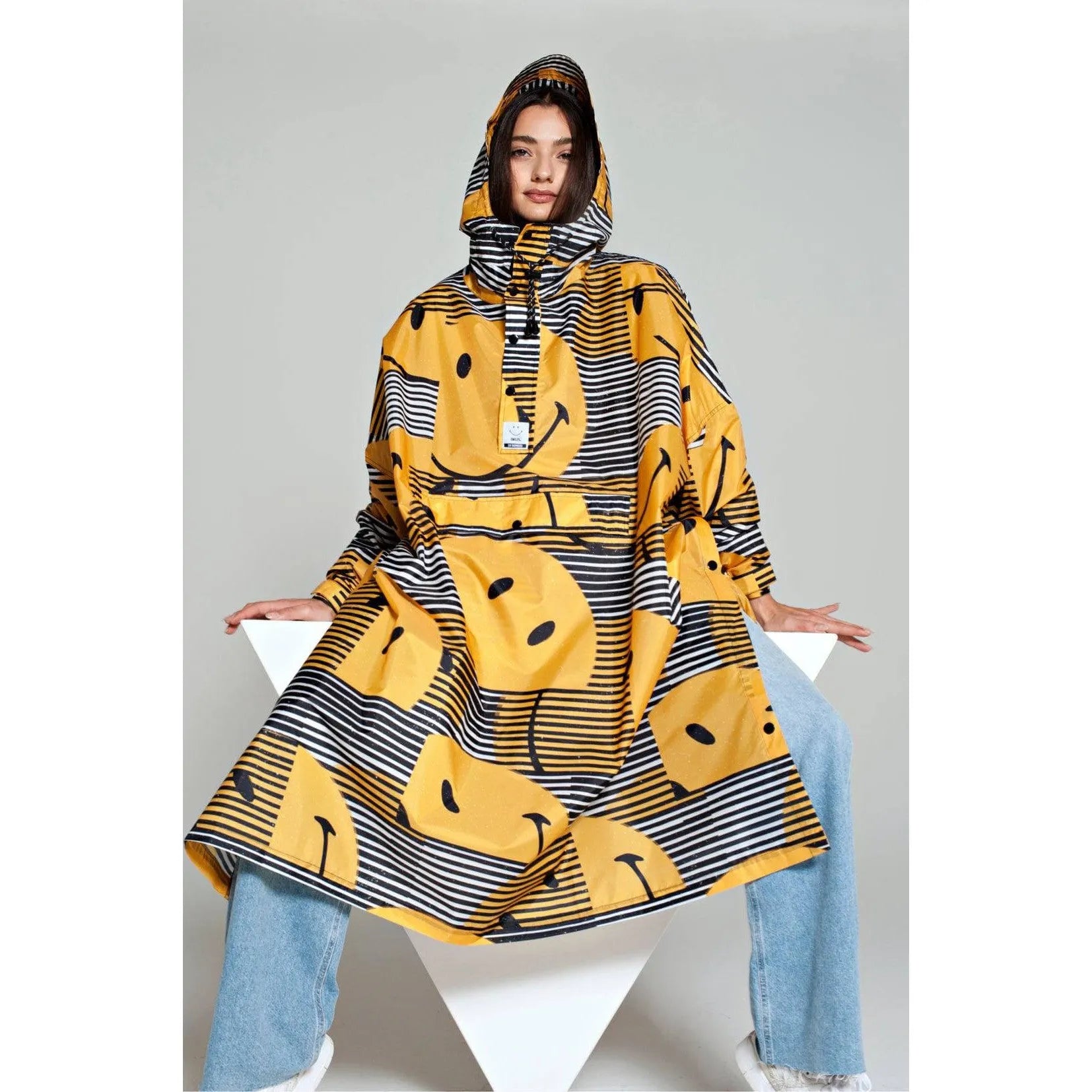 Rainkiss Sunset x Smiley Yellow Rain Poncho-elevate your sole