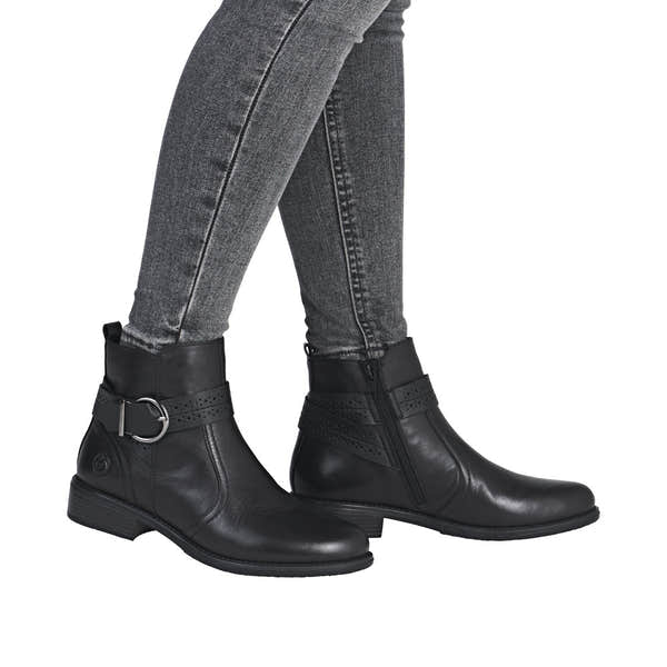 Remonte D0F81-00 women's black leather ankle boots with side zipper, low heel, and decorative strap with metal buckle.