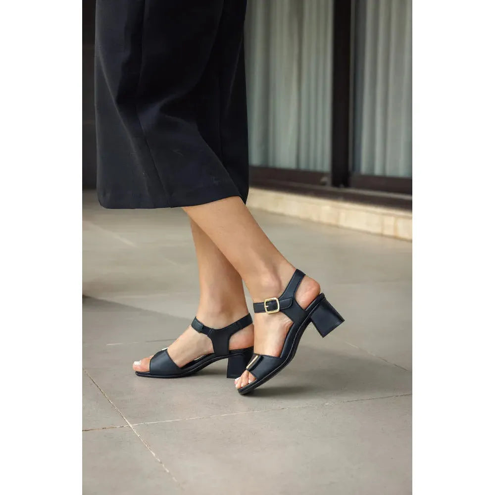 Remonte D1K54-00 women's black leather touch-fastening sandals with block heels, open toes, and ankle straps.