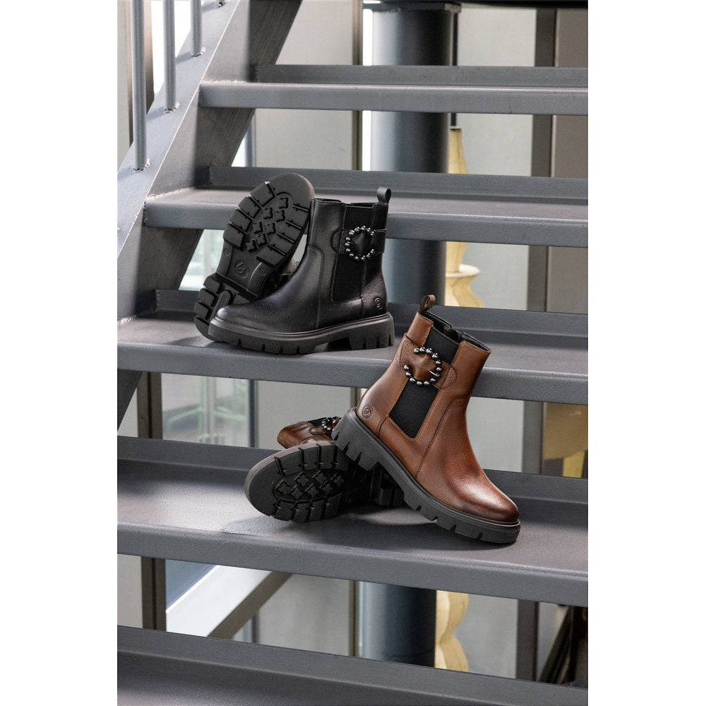 Remonte D1W74-00 Ladies Wide Black Leather Side Zip Ankle Boots-elevate your sole
