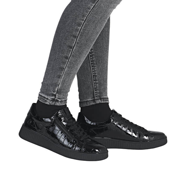 Remonte D2E01-00 women's black patent lace-up sneakers with side zipper, chunky sole, and wide fit, suitable for casual wear.