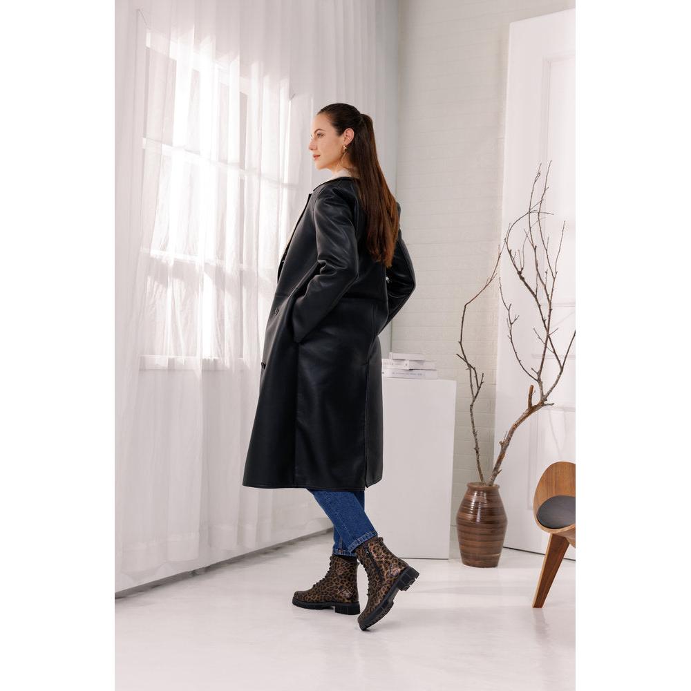 Remonte D2S72-90 women's wide animal print vegan ankle boots with zip and lace-up design, paired with jeans and a long leather coat.