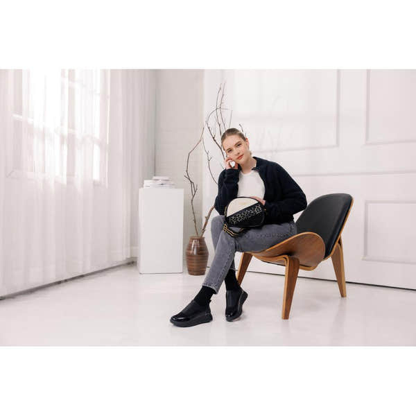 Remonte D2V01-04 women's wide black textile vegan front zip shoes, stylish and comfortable footwear for everyday wear.