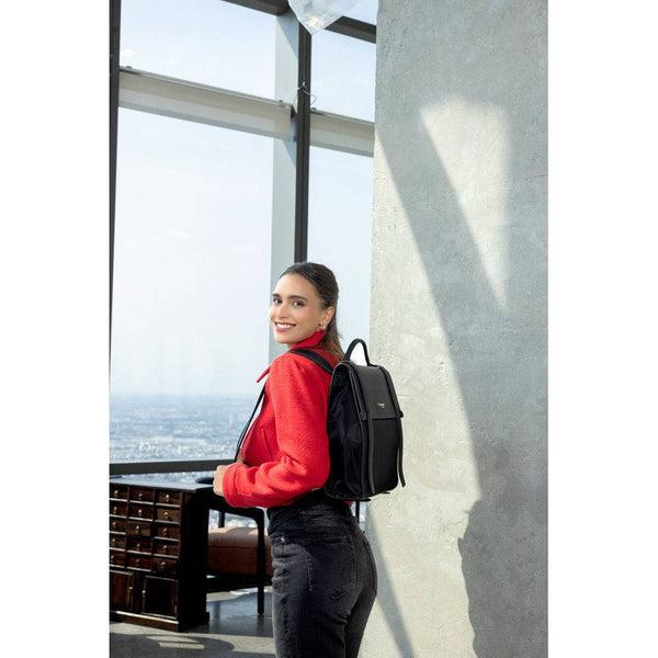 Remonte Q0532-00 Handbag Black Handbag-elevate your sole