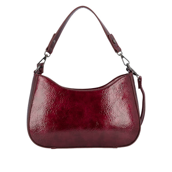 Remonte Q0721-33 red handbag with textured finish and zip closure, featuring a single shoulder strap and silver hardware.