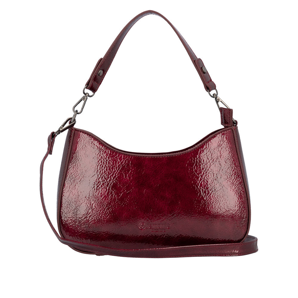 Remonte Q0721-33 red leather handbag with zip closure and adjustable shoulder strap. Stylish, textured design for women.