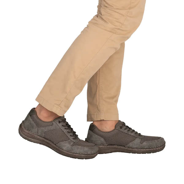 Men's wide grey elasticated shoes with mesh and suede accents, featuring a cushioned sole and slip-on style.