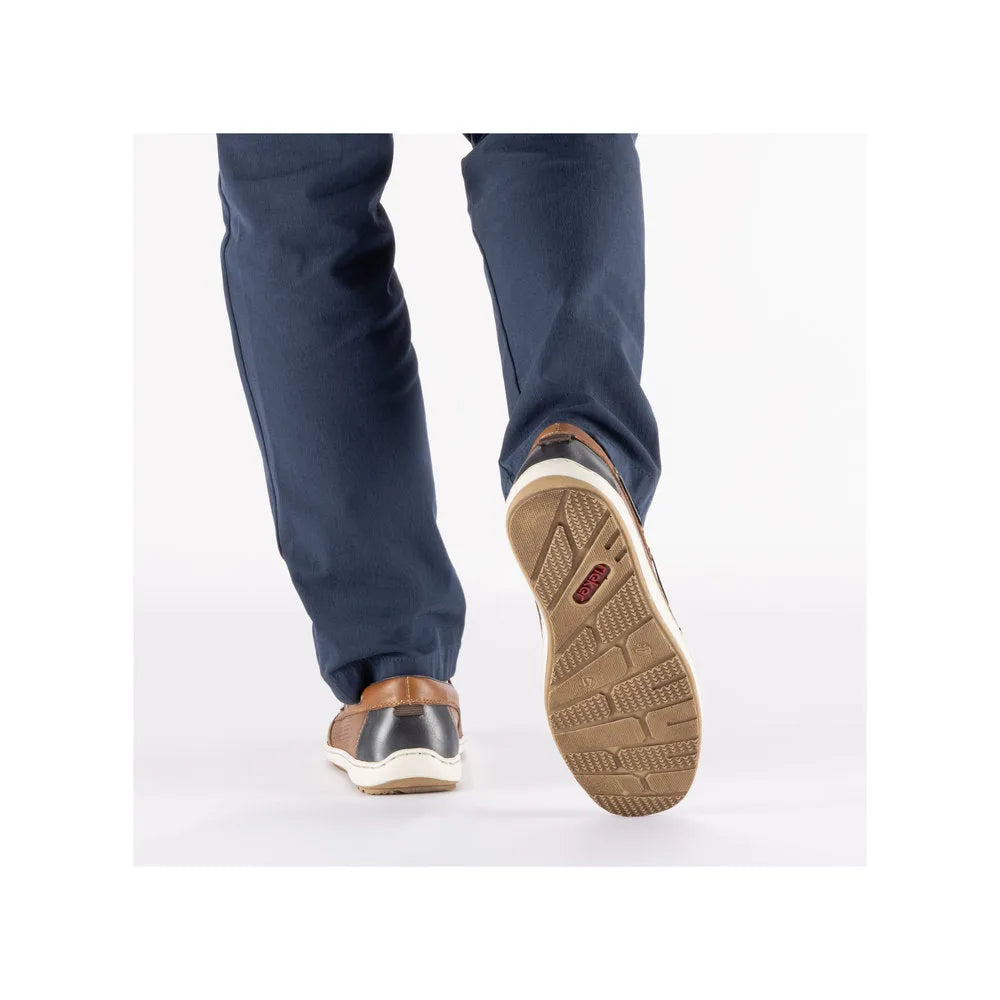 Rieker 08867-25 men's wide tobacco brown leather elasticated shoes, view of sole and back.