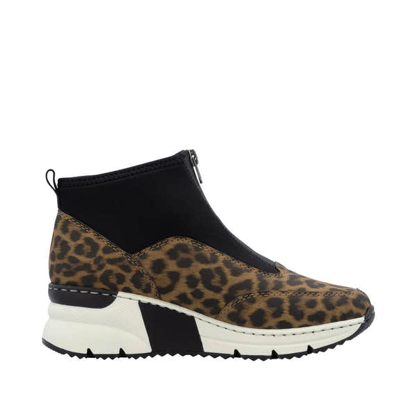 Rieker N6352-90 women's ankle boots with leopard print, front zip closure, padded sole, and sporty chunky soles.