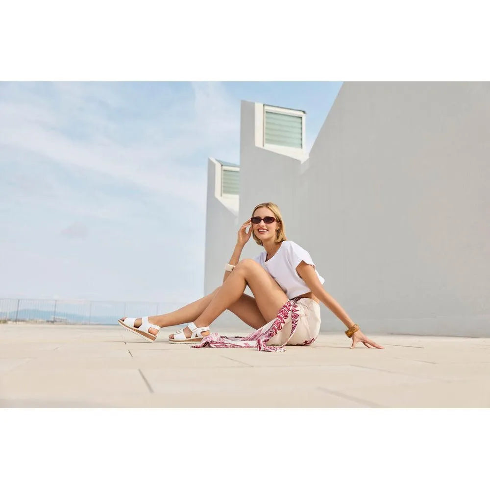 Rieker V4181-80 women's wide white touch fastening sandals, stylish open-toe slip-ons for summer wear.