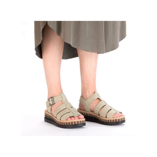 Rieker V7904-52 women's green leather touch fastening sandals with chunky sole and strappy design.