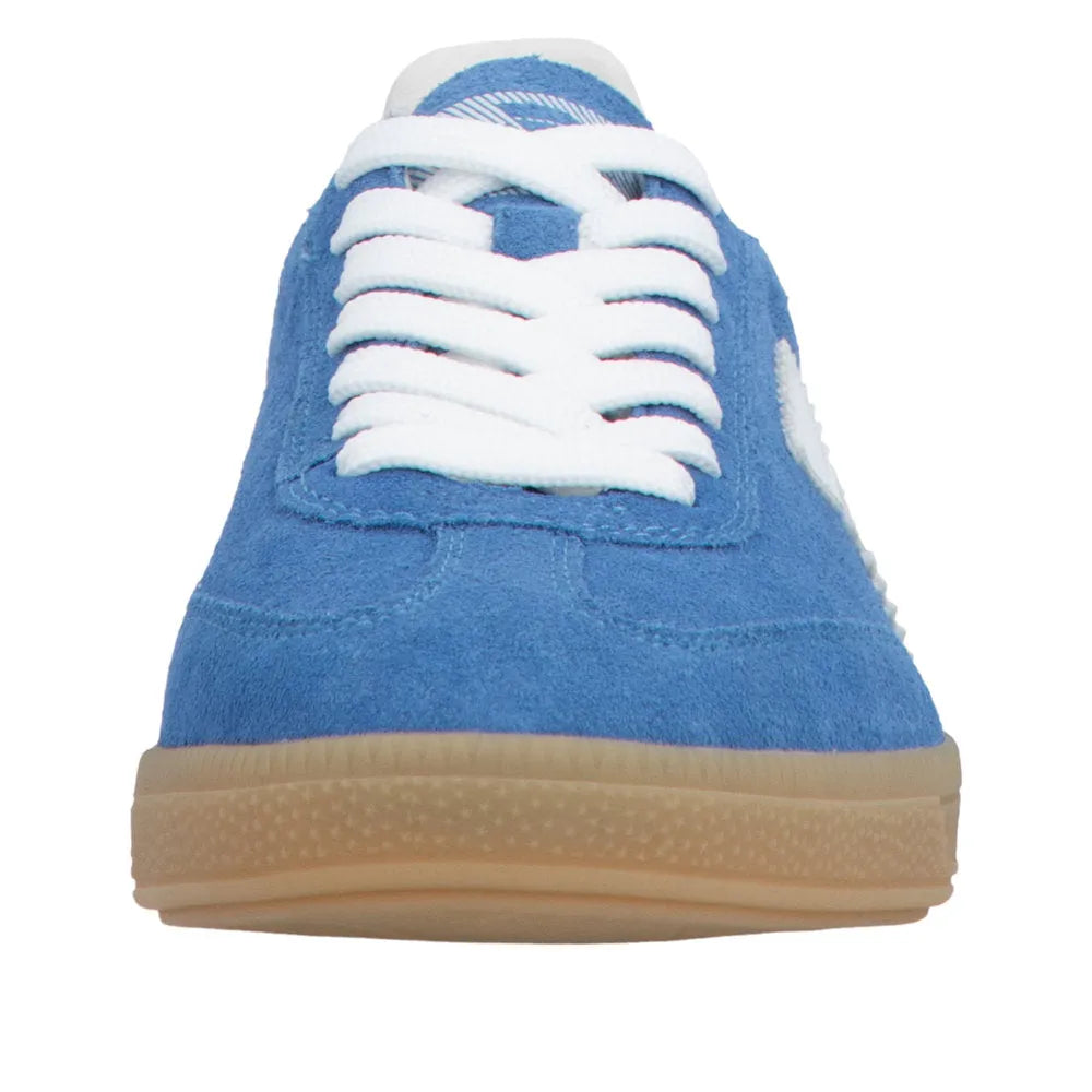 Blue suede lace-up trainers with white laces, light blue accents, and a beige rubber sole.