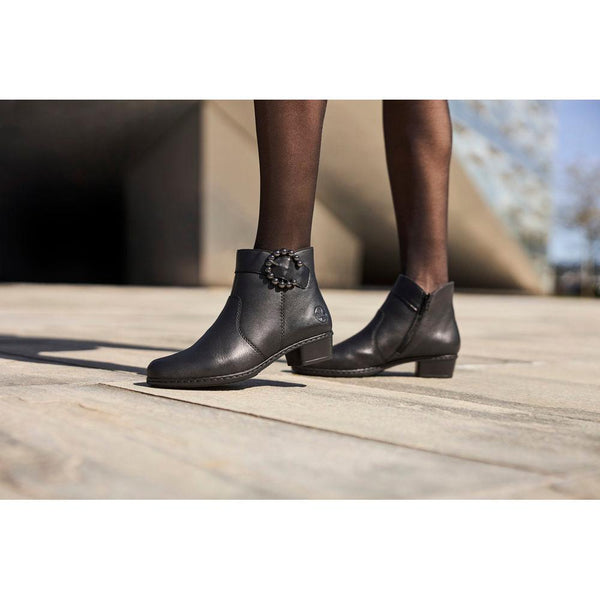 Rieker Y0797-00 Ladies Black Leather Side Zip Ankle Boots