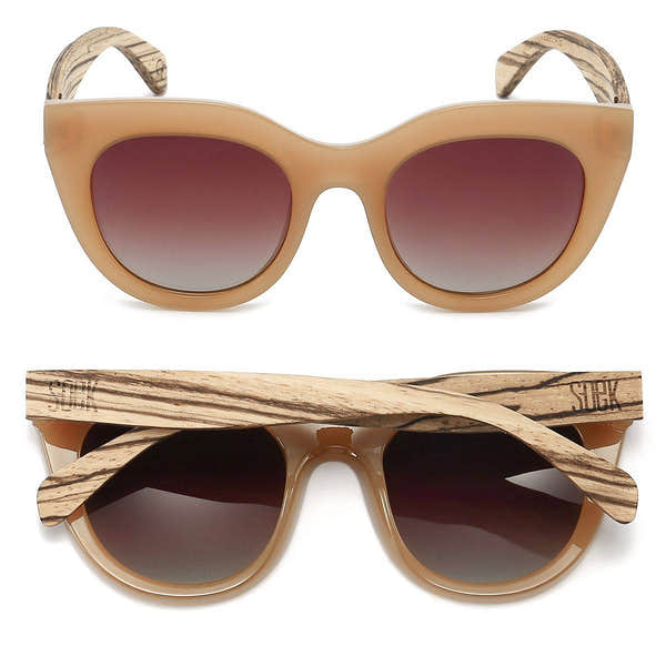 SOEK Milla Caramel Gradient Lens Walnut Arms-elevate your sole