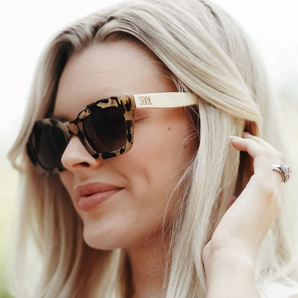 SOEK Zahra Auburn Black Polarised Lens Walnut Arms-elevate your sole