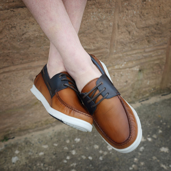 Savelli 1760 Mens Tan/Blue Leather Deck Shoes - elevate your sole