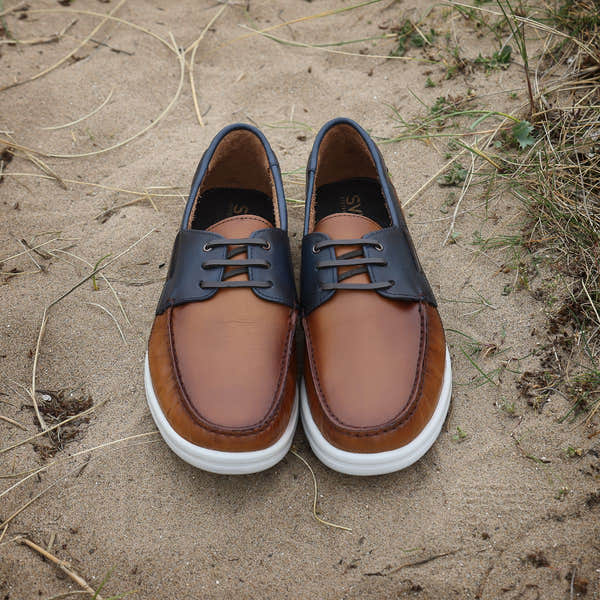 Savelli 1760 Mens Tan/Blue Leather Deck Shoes - elevate your sole